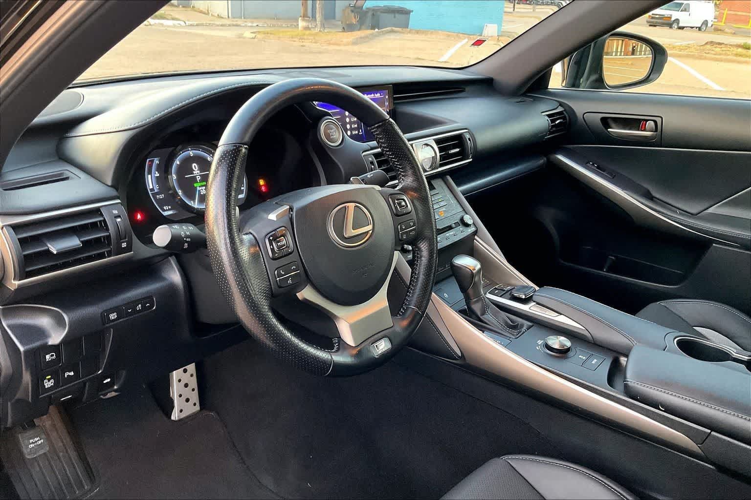 Used 2020 Lexus IS 300 F Sport w/ Blackline Edition AWD/4WD image 2