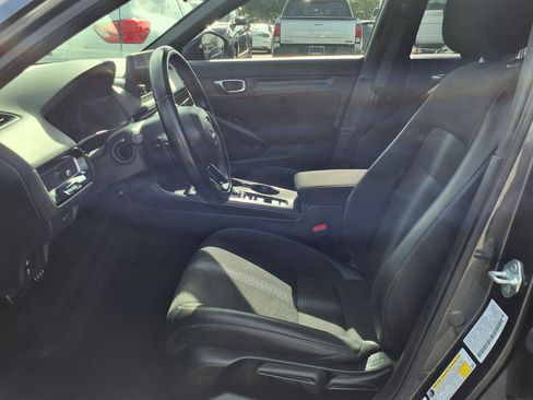 Used 2024 Honda Civic Sport image 17