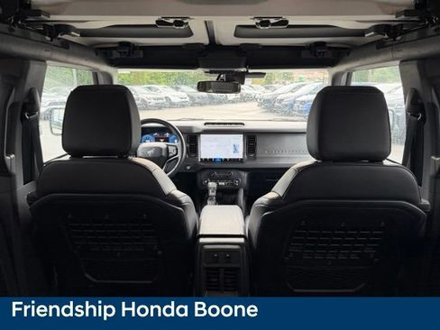Used 2025 Ford Bronco Badlands AWD/4WD image 40