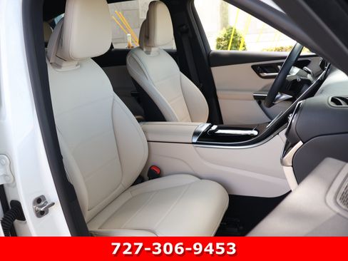 Certified 2025 Mercedes-Benz GLC 300 4MATIC image 22