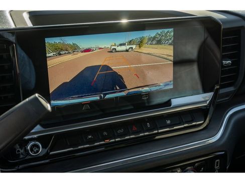 Used 2024 GMC Sierra 1500 SLT image 21