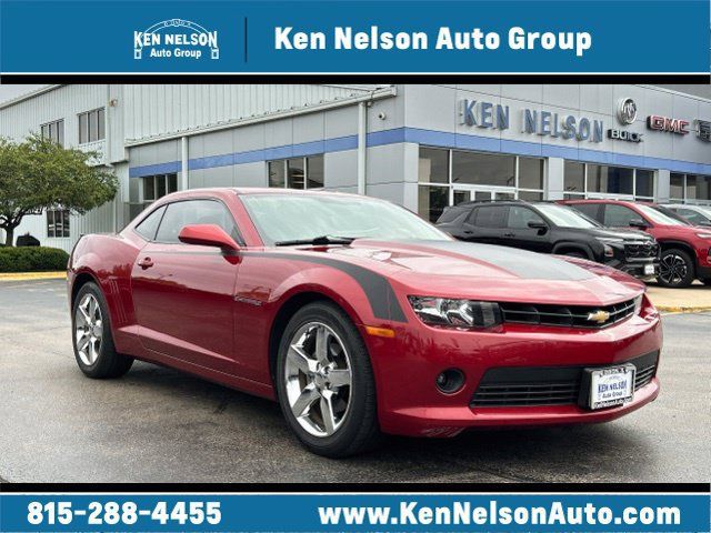 Used 2015 Chevrolet Camaro LT w/ 1LT Preferred Package RWD image 1