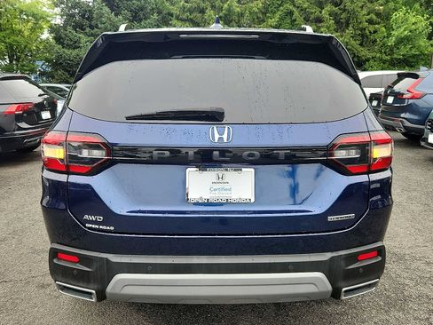 Certified 2023 Honda Pilot Touring image 5
