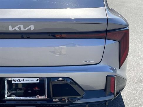 New 2025 Kia K4 GT-Line image 11