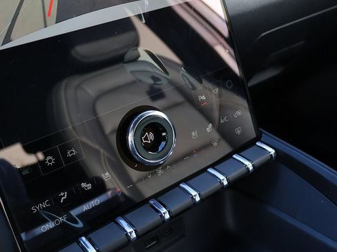 New 2026 GMC Terrain Elevation w/ Elevation Premium Package image 28