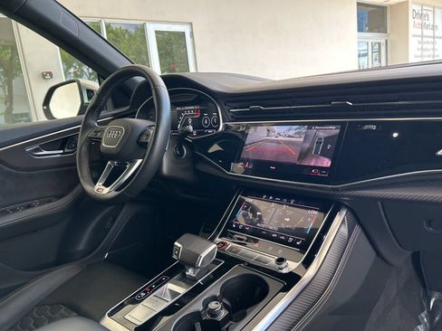 Used 2022 Audi RS Q8 AWD/4WD image 26