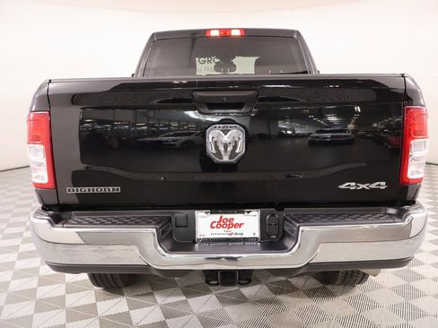 Used 2024 RAM 2500 Big Horn w/ Bed Utility Group image 20