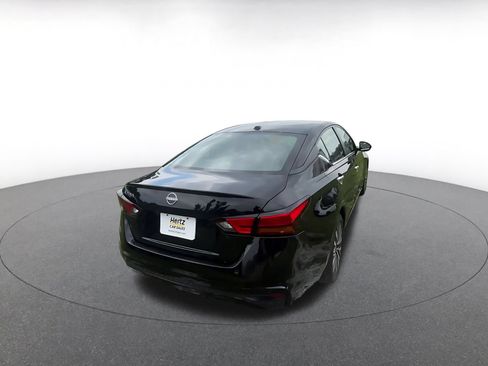 Used 2025 Nissan Altima 2.5 SV FWD image 15