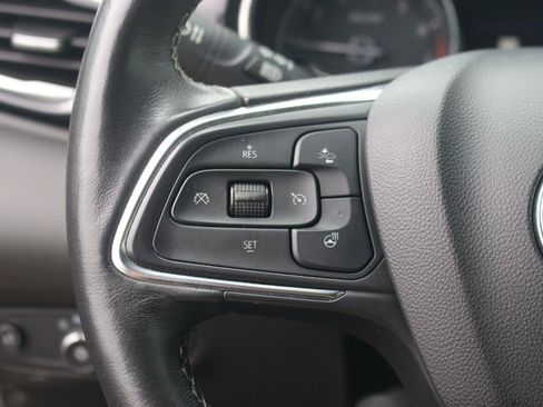 Used 2022 Buick Encore GX Essence w/ Advanced Technology Package FWD image 20