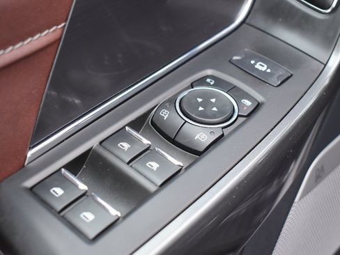 Used 2023 Ford F150 Lariat w/ Equipment Group 502A High image 15