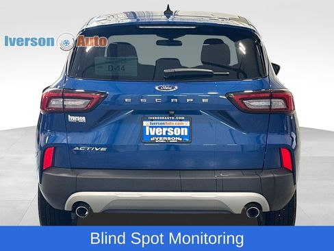 Used 2023 Ford Escape Active w/ Cold Weather Package image 8