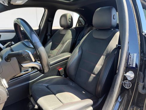 Used 2019 Mercedes-Benz A 220 4MATIC w/ AMG Line image 11