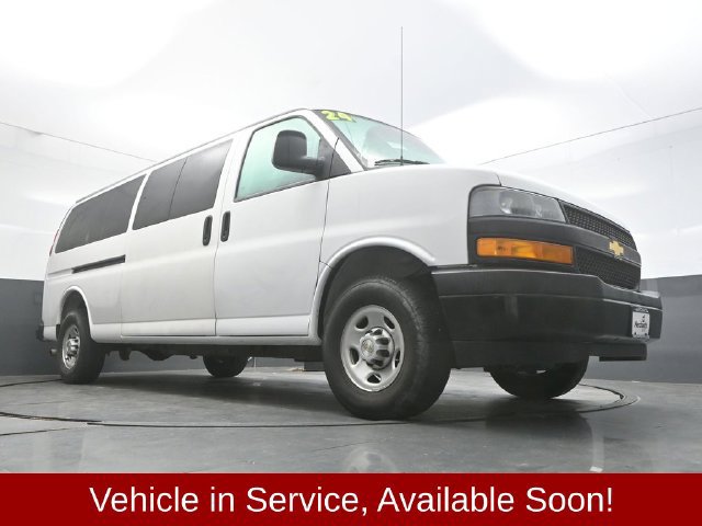 Used 2024 Chevrolet Express 3500 LS RWD image 29