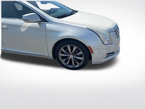 Used 2014 Cadillac XTS Luxury FWD image 4