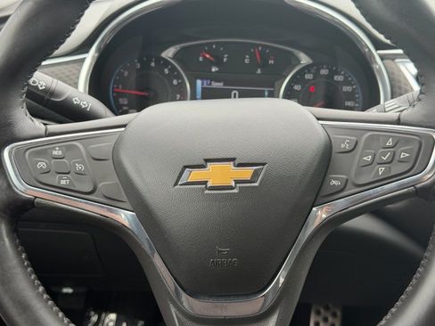 Used 2016 Chevrolet Malibu LT FWD image 15