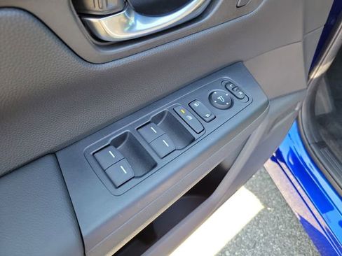 Certified 2025 Honda CR-V Sport-L image 10