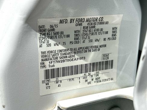 Used 2016 Ford F250 XL w/ Power Equipment Group AWD/4WD image 22