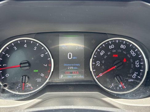 Certified 2022 Toyota RAV4 XLE Premium FWD image 10