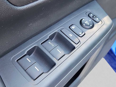 Certified 2023 Honda CR-V LX image 21