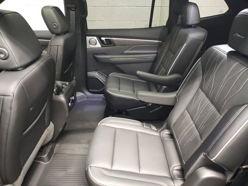 New 2026 Buick Enclave Avenir w/ Super Cruise Package image 28