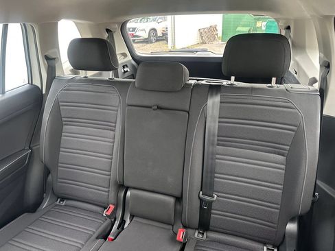 Used 2024 Volkswagen Tiguan S FWD image 16