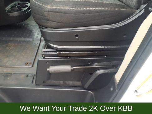 Used 2017 RAM ProMaster 1500 w/ Premium Appearance Group image 11