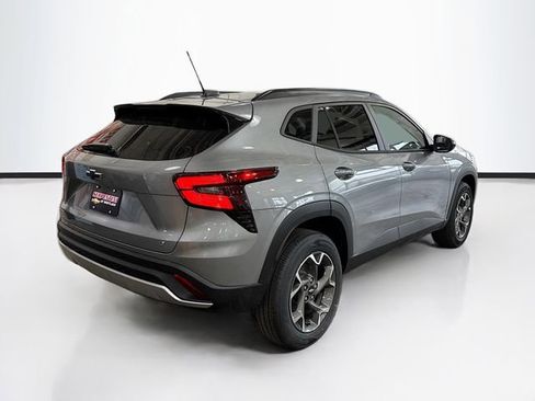 New 2026 Chevrolet Trax LT w/ Driver Confidence Package image 6