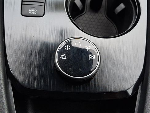 Certified 2022 Nissan Rogue SV AWD/4WD image 24