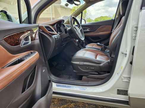 Used 2013 Buick Encore Premium image 5