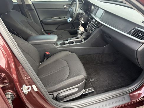 Used 2019 Kia Optima LX image 22