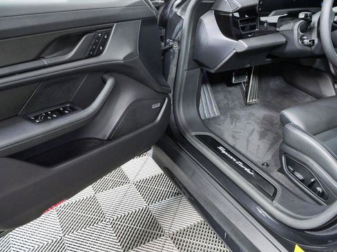 Certified 2024 Porsche Taycan Turbo AWD/4WD image 8