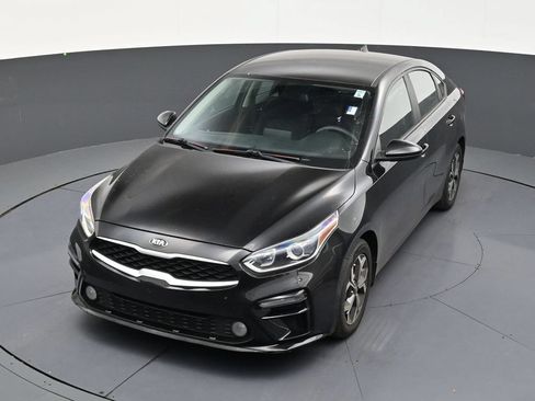 Used 2020 Kia Forte LXS FWD image 19