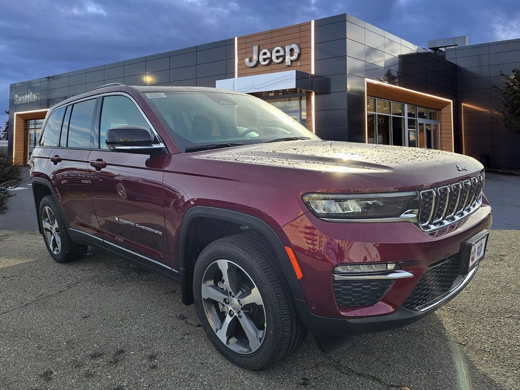 New 2024 Jeep Grand Cherokee Limited 4xe w/ Luxury Tech Group II AWD/4WD 360° Tour
