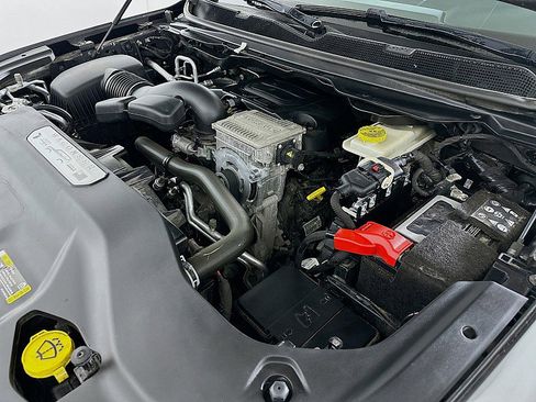 Used 2022 Jeep Wagoneer Series II w/ Premium Group I image 32