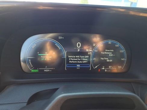 Used 2025 Toyota Crown Signia w/ Advanced Technology Package image 10