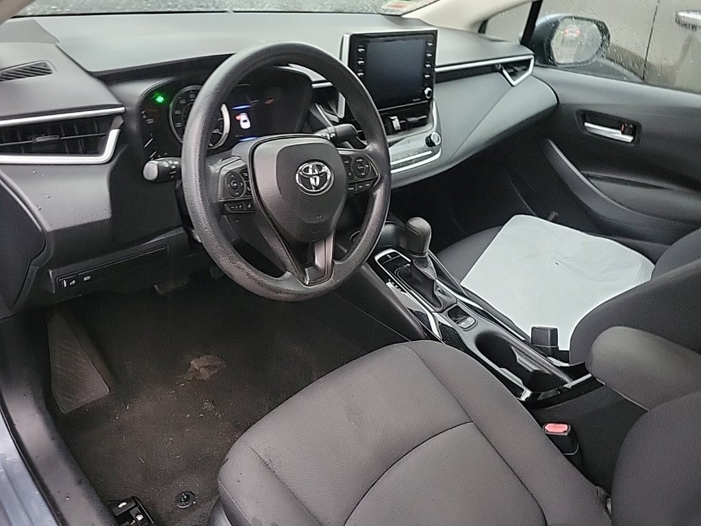 Used 2021 Toyota Corolla LE FWD image 7