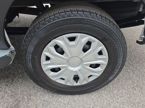 Used 2025 Ford Transit 250 Low Roof w/ Exterior Upgrade Package RWD image 28