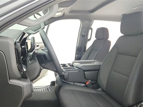 Used 2024 Chevrolet Silverado 1500 RST image 30