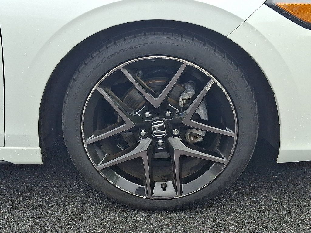 Used 2024 Honda Civic Sport Touring image 8