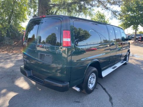 Used 2014 Chevrolet Express 3500 LS RWD image 2