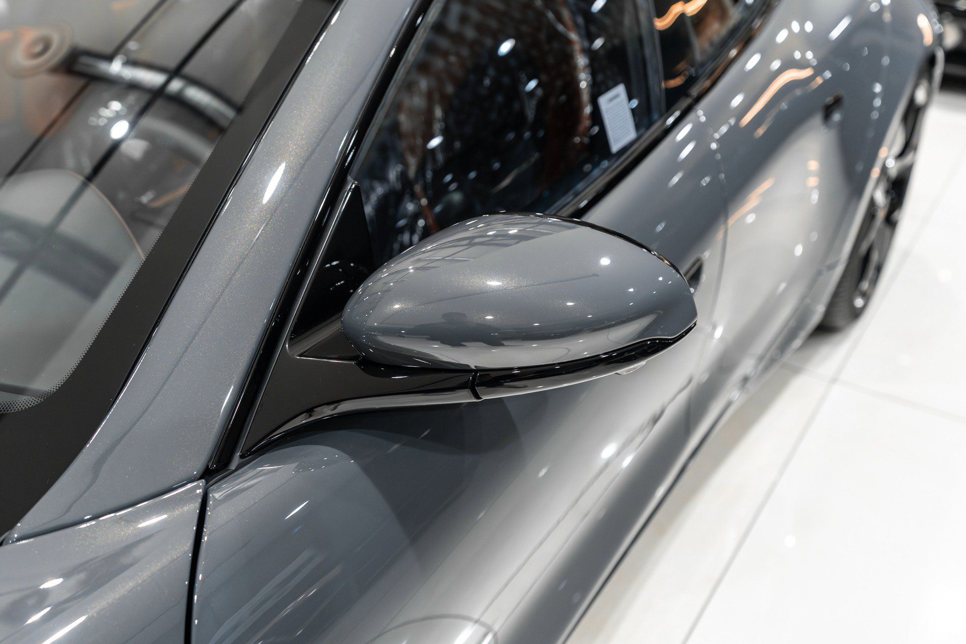 Used 2025 Karma Revero Luxury RWD image 48