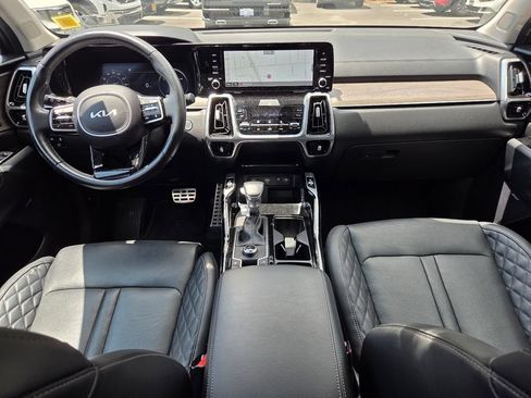 Used 2022 Kia Sorento SX Prestige AWD/4WD image 10