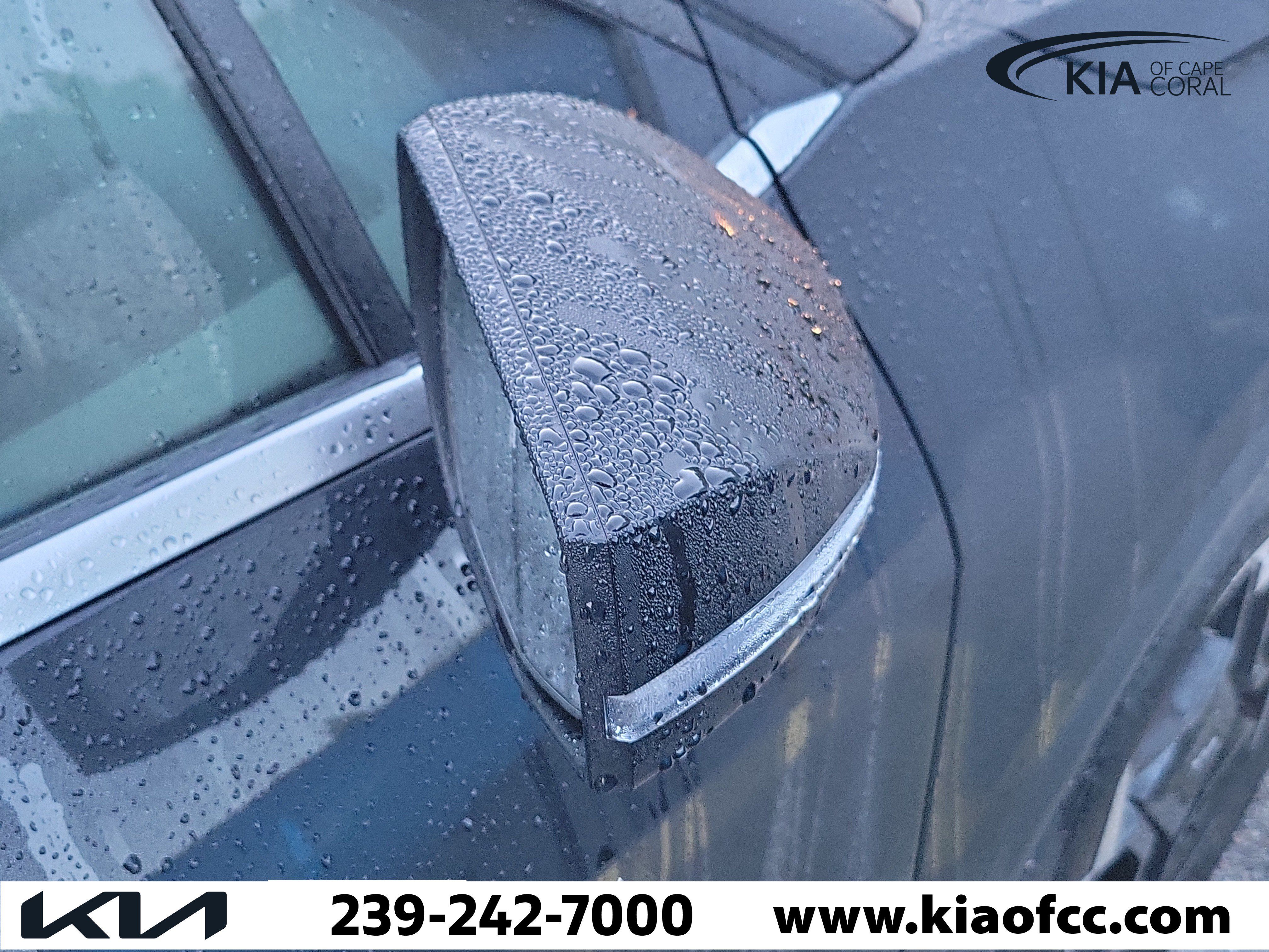 Certified 2026 Kia Sportage EX FWD image 9