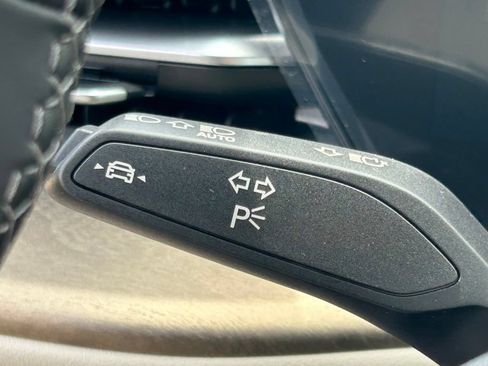 Used 2025 Audi Q5 Premium Plus AWD/4WD image 27
