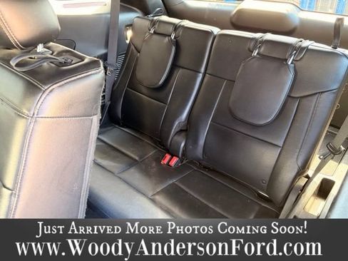 Used 2020 Ford Explorer XLT w/ Equipment Group 202A RWD image 9