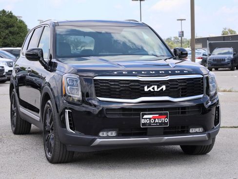 Used 2022 Kia Telluride SX w/ SX Prestige Package image 4