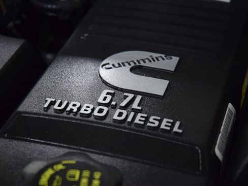 Used 2023 RAM 2500 Limited image 33