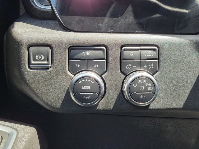 Used 2025 GMC Sierra 1500 SLT AWD/4WD image 22