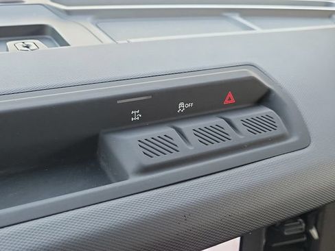 Used 2025 Ford Bronco Big Bend AWD/4WD image 25