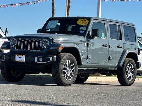 Certified 2024 Jeep Wrangler Sahara image 11